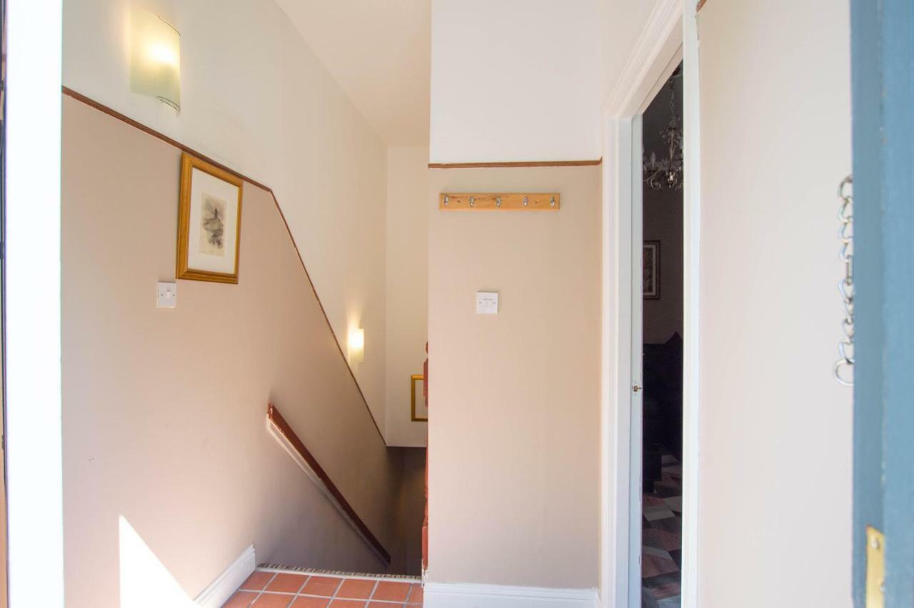 Montgomery Apartments - Crighton Edinburgh Ngoại thất bức ảnh