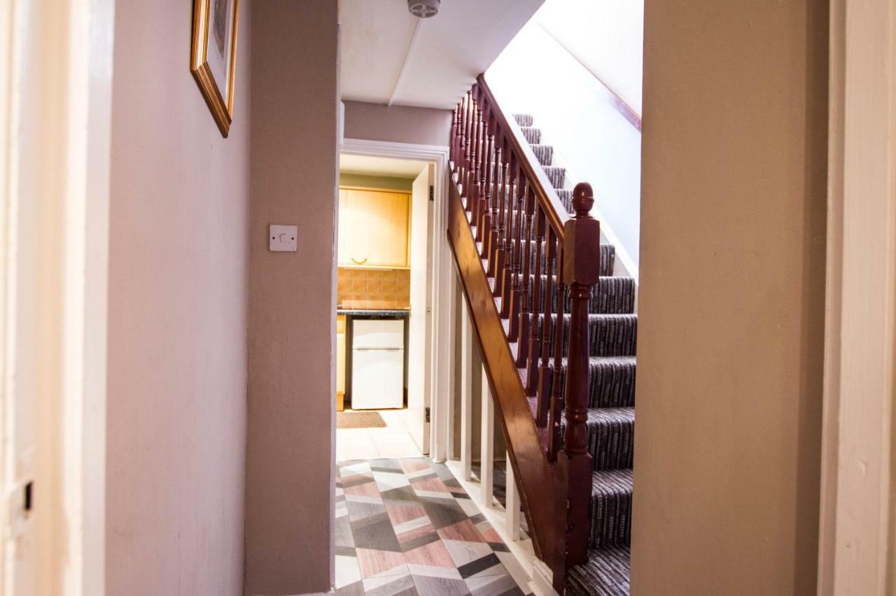 Montgomery Apartments - Crighton Edinburgh Ngoại thất bức ảnh